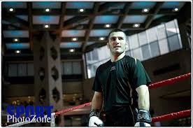 Представитель клуба ахмат артур бетербиев не просто одержал победу, отправив соперника в нокаут. Artur Beterbiev Home Facebook