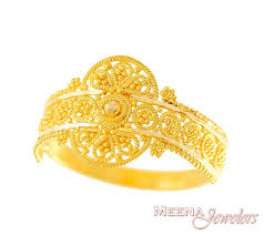22kt Gold Indian Ring Rilg2936 22kt Gold Ring Indian Ring With Beautiful Filigree Design And Lazer Gold Ring Indian Ladies Gold Rings Gold Ring Designs