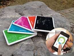 これでもう財布をなくさない 盗難 紛失を防止するスマホ連動カード smartwallit pro 財布 スマホ 盗難
