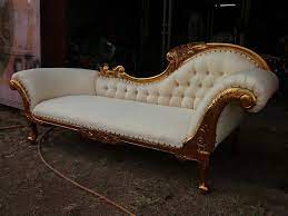 Pin De Sebnem Mardini En Chaise Lounge White Muebles Antiguos Sillas Viejas Muebles