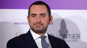 Il pentastellato è stato uno dei principali attori nella trattativa per la nascita del nuovo governo m5s e pd. Ministro Spadafora Ripartire Con Lo Sport E La Mia Priorita Tutto Calcio Dilettanti