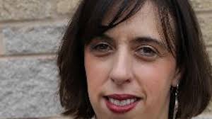 Hilary Potter's Instagram, Twitter & Facebook