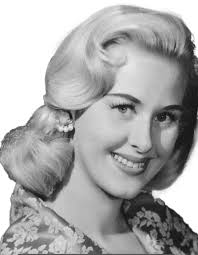 Halla Linker Aguirre