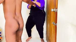 College Jane Se Pahle Bra Panty Aur Uniform Pahnane Ka Samay Chote Bhai Ne  Bahan Ko Jabaradast Choda - Collage Girl Clear Hindi