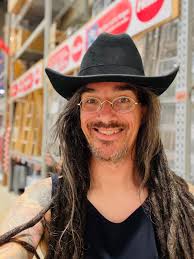 Me and my better half. ❤️ Tanina Munchkina . #ajja #ajjafiles #woo  #marriagefails #notaphotographer #isthishowyoudoit