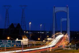 Dans les deux cas, les ouvriers s'attelleront à refaire le revêtement de surface de la route. Pont Pierre Laporte At Night Photograph By Colin Woods