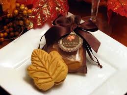7 Edible Wedding Favors For Fall Beach Wedding Party Favors Wedding Favors Fall Wedding Cake Boxes Favors