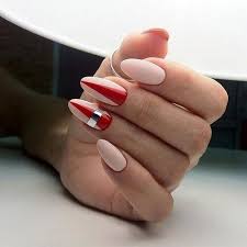 Unghii cu gel cu reflexii de oglinda. Cele Mai Frumoase Unghii La Moda 2021 2022 Tendinte Forme Idei Noi