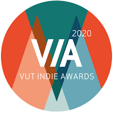 It's not uncommon to see indie kids haunting antique shops and thrift stores, for all in all, an indie kid doesn't need much to be happy. Via Vut Indie Awards Reeperbahn Festival