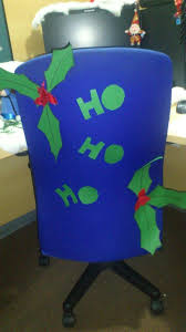 Office Chair Decoration With Paper Cuttings Ho Ho Ho On Christmas Eve Officechair Office Christmas Decorations Office Xmas Decorations Cubicle Decor