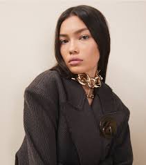 Tory Burch Necklace Design