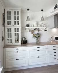 Konyha Feher Az Ikea Tol Kitchen Cabinet Design Kitchen Cabinets Kitchen Design