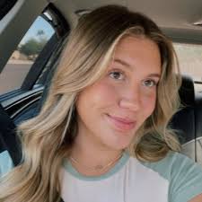 reese mastellon (@reesemastellon)