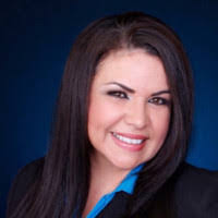 Leah Quigley's Instagram, Twitter & Facebook