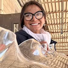 Esther Mirayda Levi (@mirayda.levi.7)