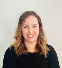 Melody Carlisle's Instagram, Twitter & Facebook