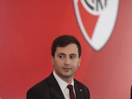 Las ocho curiosidades de Stefano Di Carlo, el candidato a presidente de  River por el oficialismo :: Olé - ole.com.ar