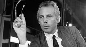 El legado eterno del gran Giorgio Armani, el maestro del traje: mucho más  que un referente de la moda