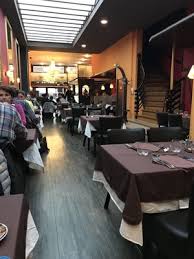 We would like to show you a description here but the site won't allow us. Un Indien Dans La Ville Indian 7 Place Drouet D Erlon Reims France Restaurant Reviews Phone Number