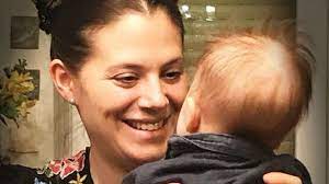 Szinetár dóra elmesélte, két nagyobb gyermeke eltérően viszonyul anyja mesterségéhez: Friss Fotokon Cukiskodik Szinetar Dora Kisfia Nlc