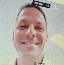 Handling spam comments in online dog communities