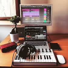10 Modern Home Studio Setups That Nail T Gaming Setup Products Recording Studio Monitor Gaming Setu In 2020 Home Studio Setup Recording Studio Home Music Studio Room