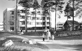 Sätra — sätra, sättra oder säter (schwedisch etwa ‚waldwiese' oder ‚weide') ist der name oder namensteil folgender orte: Satras Historia Gavle Kommun