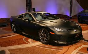Pin By Hd Wallpapers On Cars Modern Lexus Lfa Luxury Cars Bentley Lexus