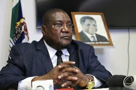 Nacional Quem é Ossufo Momade (líder interino da RENAMO) Ossufo Momade é  filho de Momade Ossufo e de Zainabo Alide, nascido na Ilha de Moçambique em  Nampula, no dia 30 de janeiro