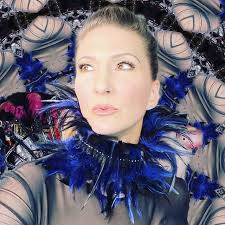 Manuela Horn (@manuelahornofficial) · Instagram photos and Reels