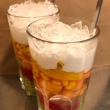 Salades, clafoutis, soupes ou sorbets de fruits, avec tous les fruits frais d'été, on rêve de desserts fruités et légers.pour encore plus d'inspiration pour vos desserts, composez votre menu complet avec nos idées de desserts estivales. Le Nouveau Dessert De L Ete Pho Thanh Pho Frais Et Rafraichissant Picture Of Pho Thanh Pho Paris Tripadvisor