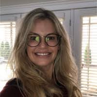 Alysha Frank's Instagram, Twitter & Facebook