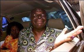 They remained together until his wife's death in 2016. Mzee Mwai Kibaki Mwaikibaki Twitter