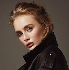 Beyaz Tenlilere Özel Günlük Makyaj Önerileri