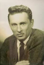 Miben áll a tudás?