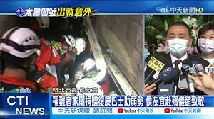 一方水土养一方人 一方指的是某一块地域 水土包括地理位置 环境等 一方人 则是长期生活在这一地域的人 该句的意思是指每个地区的水土环境 人文. T 2v4rh9wztlxm