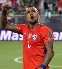 El mediocampista del inter de milán y la roja habló de su madre, de colo colo y su continua búsqueda por más títulos en una conversación exclusiva con enzo o. Arturo Vidal Preocupa Por Su Salud A Todo Chile Con Esta Fuerte Imagen Desde Inter Strikers Cracks