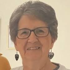 Melissa Storie's Instagram, Twitter & Facebook