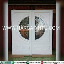 Motif pintu rumah minimalis bisa di pilih sendiri oleh konsumen yang akan membeli produk pintu ini, pintu ini bukan hanya memiliki banyak motif, tetapi pintu ini juga memiliki kualitas yang sangat baik, pintu ini di buat dengan menggunakan kayu, dan kayu yang di gunakan untuk membuat produk ini adalah kayu jati, motif pintu rumah minimalis sudah banyak ada di setiap toko yang menjualnya. 48 Ide Pintu Rumah Di 2021 Pintu Kusen Pintu Rumah