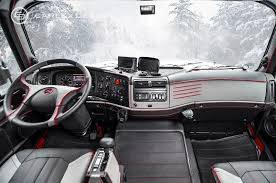 Mercedes Benz Zetros 6x6 Gets Opulent Interior From Carlex Photo Gallery Mercedes Unimog Unimog Mercedes Truck