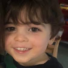 Dara Gray's Instagram, Twitter & Facebook