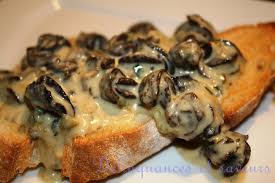 Delinquances Et Saveurs Escargots Au Bleu Benedictin De J F Plante Easy Appetizer Recipes Escargot Recipe Recipes