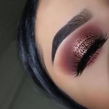Online Makeup Course The Biggest Training In Brazil With 31 Hours Check More At Https Bea Rose Gold Eye Makeup Makeup Course Gold Eye Makeup