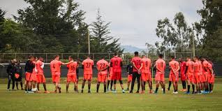 Llevo en un par de días algo más de 500 águilas. U V1yip7ngkb M