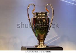 Así es el trofeo de la liga de naciones. Gmqppw8k0p7t M