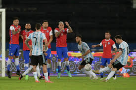 In copa america, the ten conmebol teams compete with two additional invited teams, which may include teams from north america and asia. Jmn8yfzkdwyokm