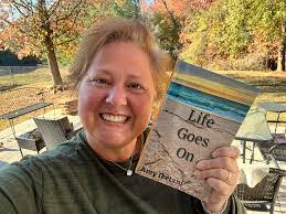 Sue Ream's Instagram, Twitter & Facebook