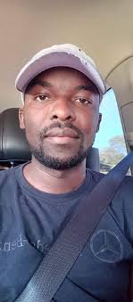 Sometimes it's your friends who keep your enemies updated about you... 🗣🗣  BE careful 💯