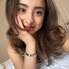 Michelle Ripper's Instagram, Twitter & Facebook