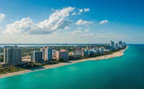 Miami beach is one of the hottest vacation spots in the country. Miami Windows 10 Theme Themepack Me